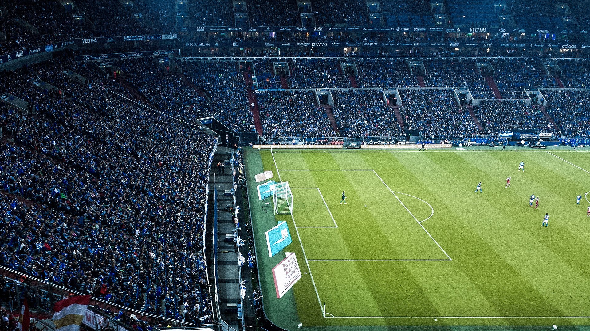 开云体育在线登入-极地突袭：北极圈内WRC极端冰雪赛段大曝光，topgear 北极特辑